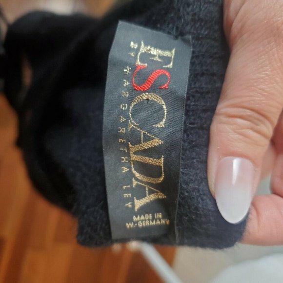 Vintage Escada Mohair Tiger Sweater Size 40 XL - Picture 7 of 9